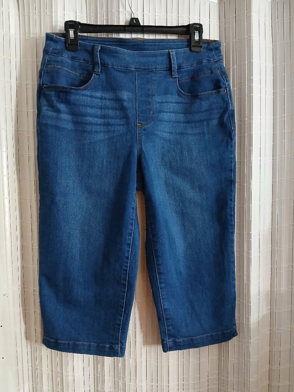 Time and Tru Denim Stretch Capri Pants, Womens Size Medium 8-10